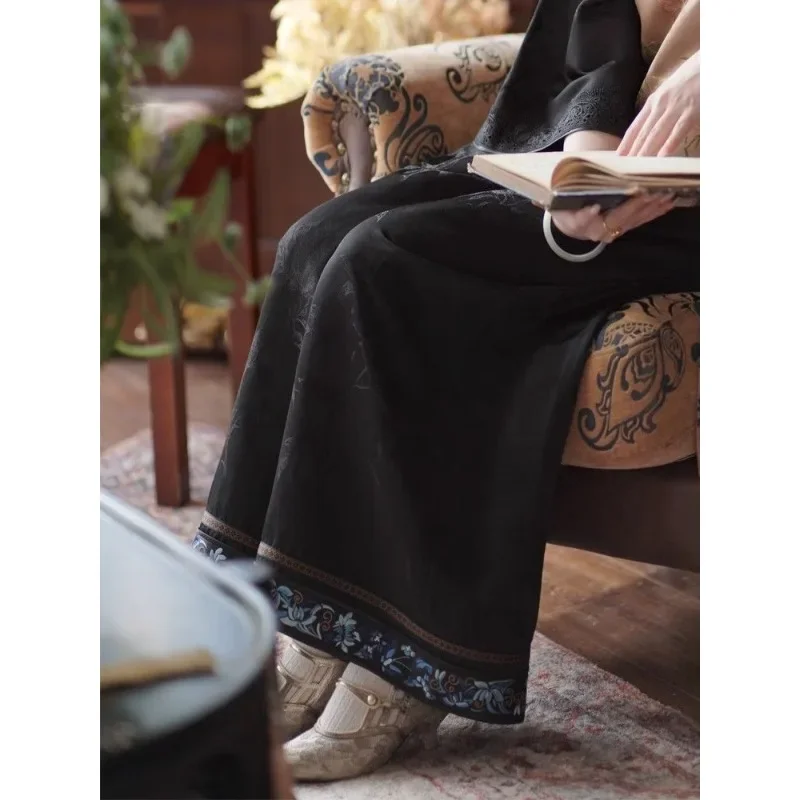 Jeseň Vintage satén Čierny Jacquard Tang Pants Pants Dámsky čínsky štýl Príležitostné nohavice na široké nohavice plus veľkosť Číny online obchod