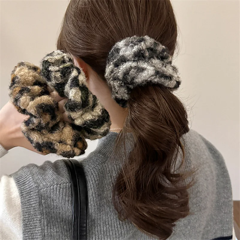 Jeseň zima leopard tlačiť plyšové scrunchies lano elastické vlasové pásma luk guľôčkové vlasy Oprava klip