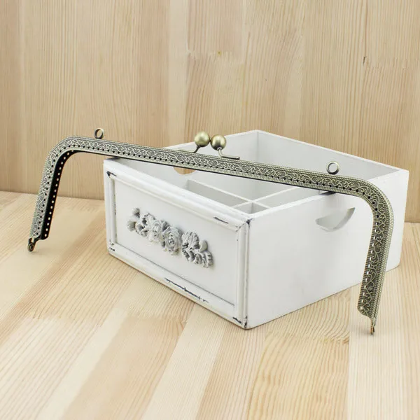 K270-30 cm 25 cm Zahustená kabelka DIY Šitie Veľká minca Kabelka Bronzová štvorcová kabelka Kiss spona