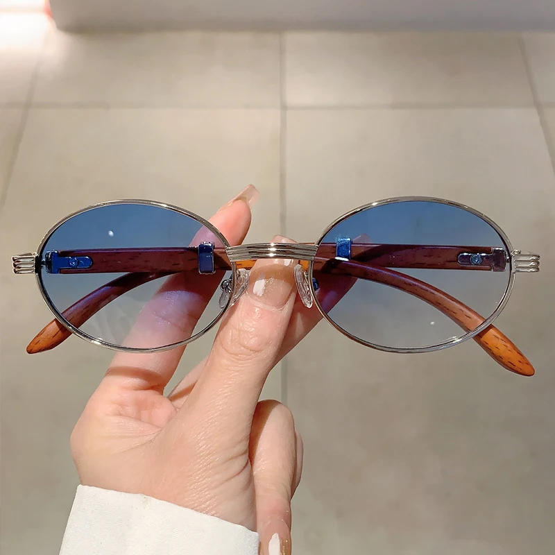 Kampt módne oválne slnečné okuliare 2024 Nové moderné dizajnérky značky Štýlový drevený rám pre Lady Vintage Classic UV400 odtiene