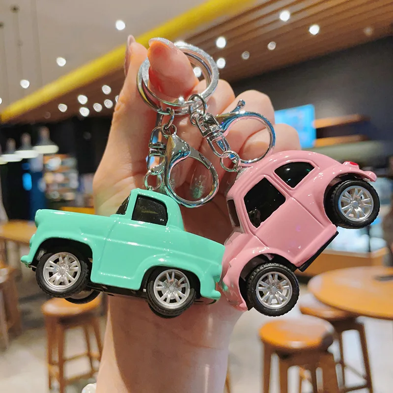 Karikatúra mini zliatiny autobusu Keychain doplnky roztomilý darček pre prívesok