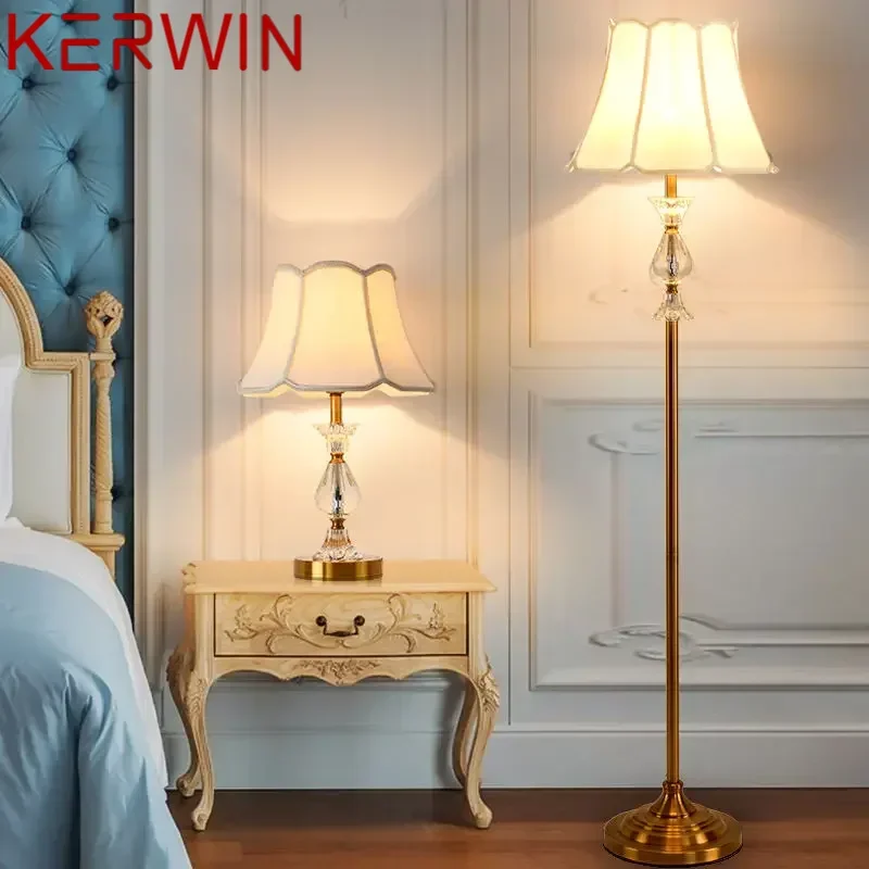 Kerwin Modern Crystal Maslo lampa stojaca LED LED Nordic Creative Fashion Stolové svetlá pre domácu izbu Spálňa dekor