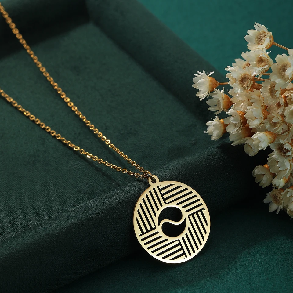 Kinitial karma yin yang mandala prívesok náhrdelník