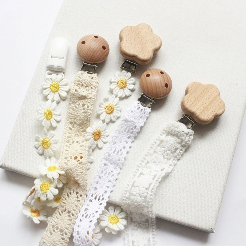 Klip detského cumlíka Small Daisy Lace Novorodenecké detské detské dojča