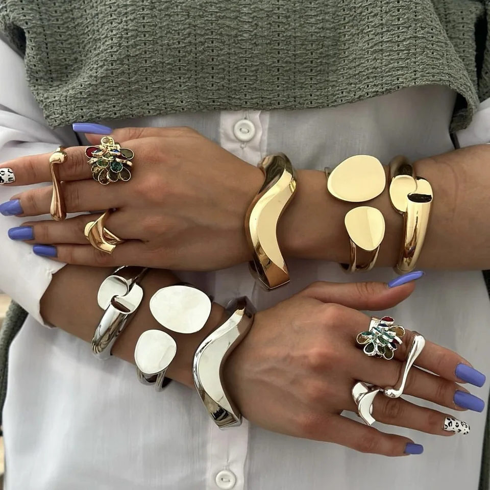 KMVEXO Vintage Hip Hop Nepravidelné robustné náramky pre ženy pre ženy Glossy náramky Bangles Pulseras Steampunk Men šperky