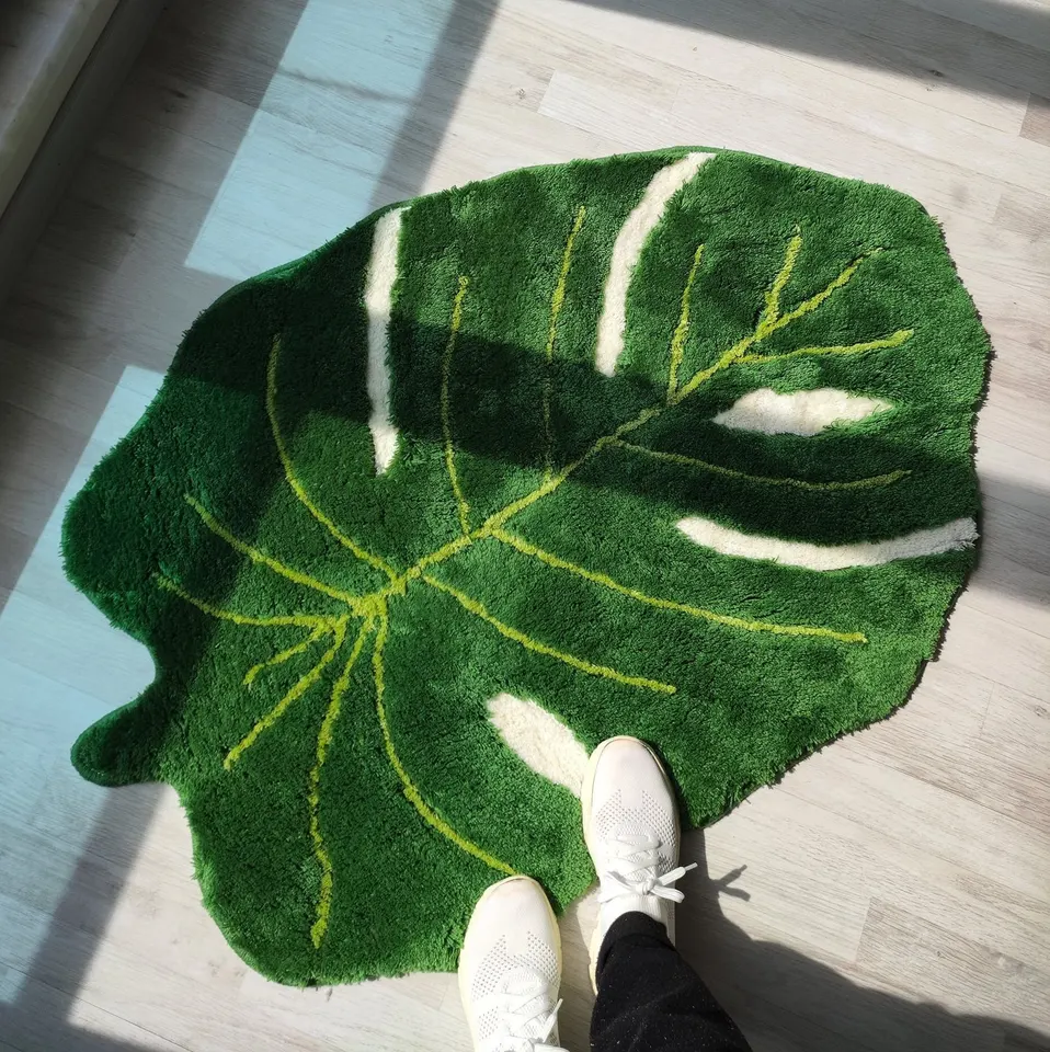 Koberce na listy monstera pre spálňu