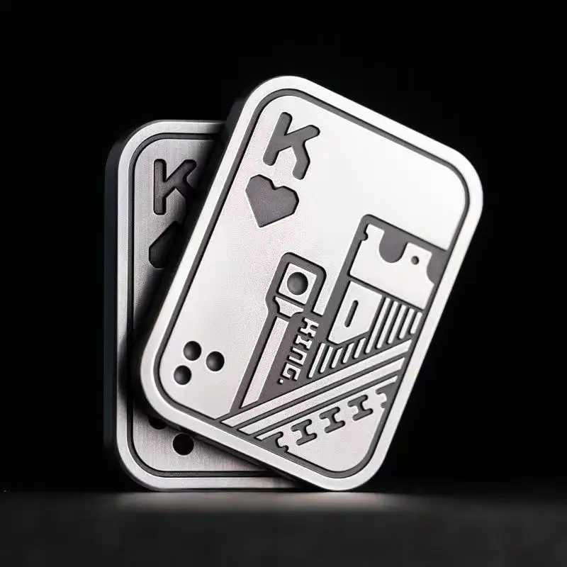 Kovová lebka Push Stress Stres Stres Relify Toy Anti Stres EDC Top spinning poker hračky Prenosné dekomprimujte magnetické hračky Darčeky dospelých