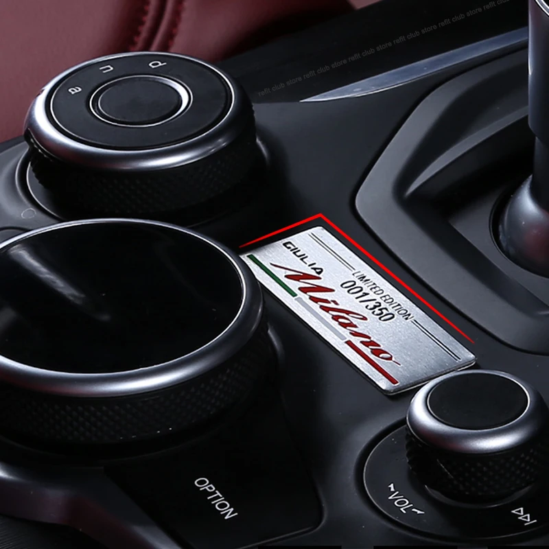 Kovový Milano 001/350 Pamätné nálepky pre Alfa Romeo Giulia Stelvio Auta