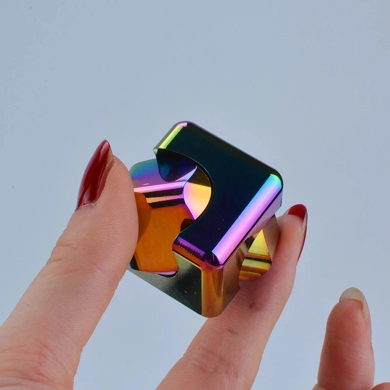 Kovový štvorcový fidget Spinner Antistress EDC Fingertip Toys Hračky reliéf stres ruky Magnetické spinning Top anti-úzkosť spiner detské hračky