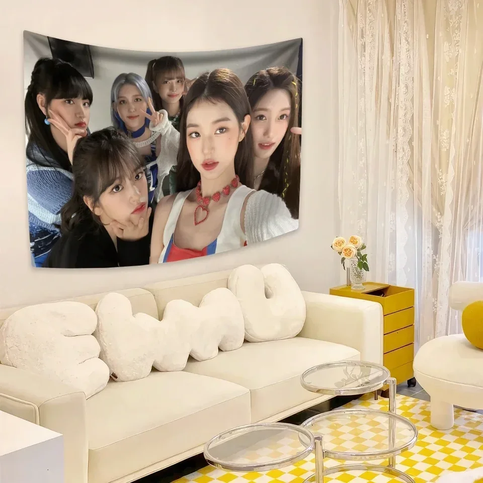KPOP IVE TAPESTRIES GIRL GROUP Tlačené nástenné umenie dekorácia Cool spál