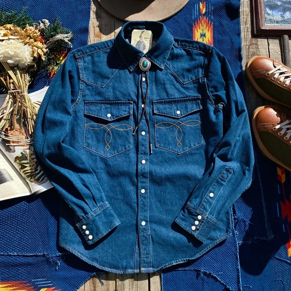 Krajina Brando American Retro Heavyweight s dlhým rukávom Klasický vreckový kvetina klenota gombíka Western Denim Pánska štíhla košeľa
