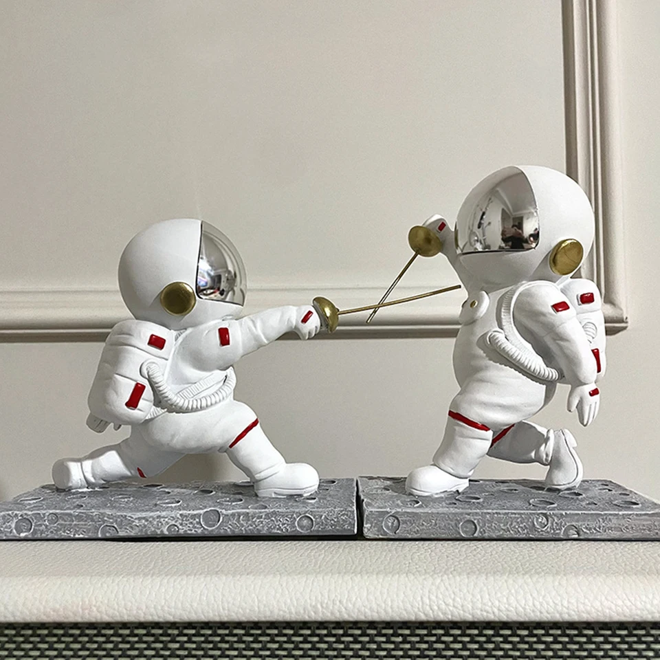 Kreatívna astronautská socha socha elegantné astronaut Ornament Sochy dekorácie Perfektné darčeky Fencing Obhajovanie domácej kancelárie