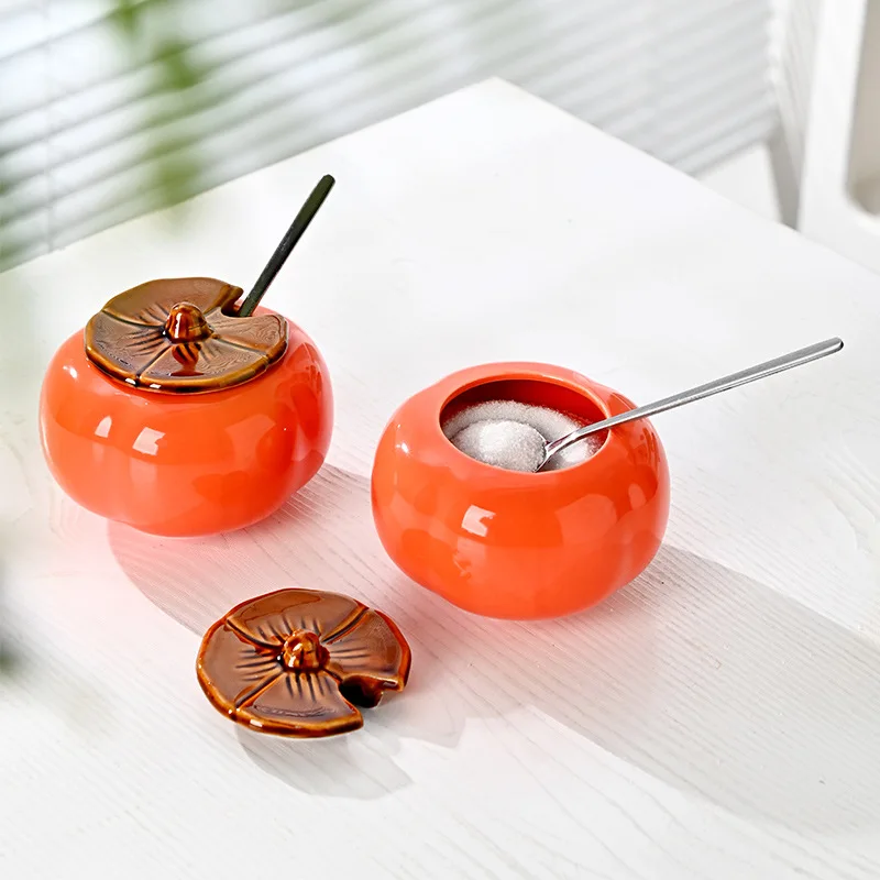 Kreatívne persimmon Ruyi Keramické korenie nádoba s vekom a lyžičkou kuchyňou a domácim občerstvením obchodu soľ a chilli ropné korenie nástroja