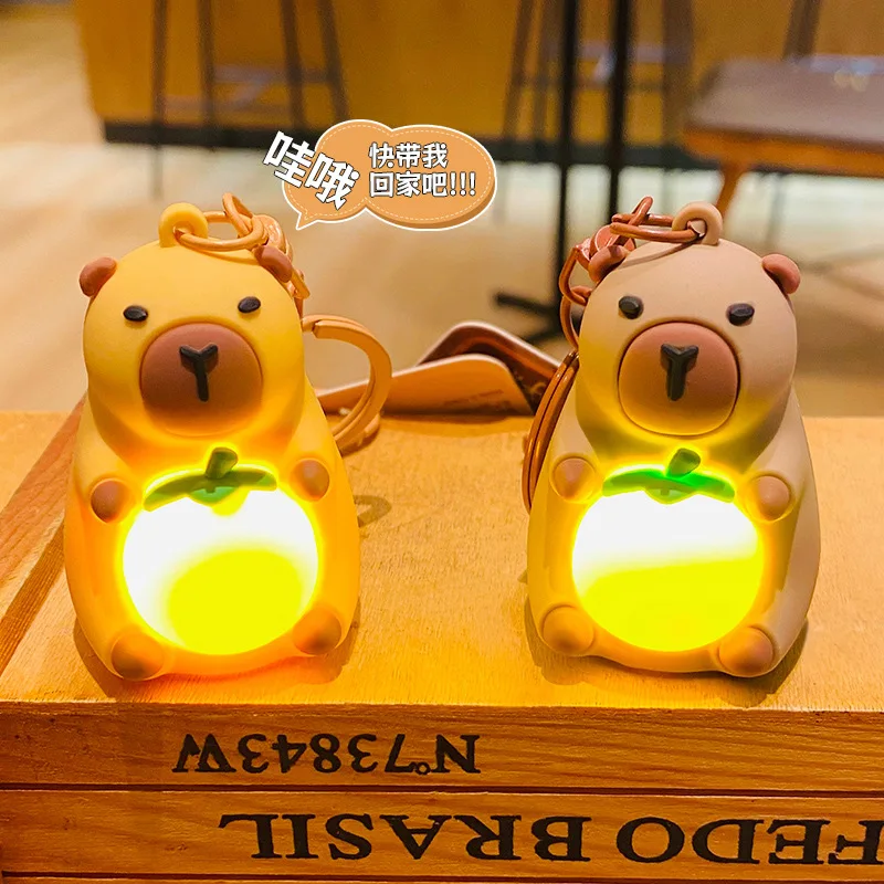Kreatívne svetelné osvetlenie Capybara Keychain Simulation Capibara Anime osvetlenie v tmavej hračke Kawaii Cute Mini Doll Doll Floved Keyring