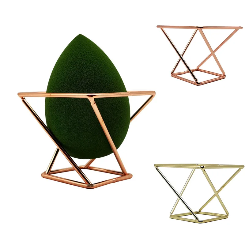 Kreatívne trojrozmerné kované železné prášok Puff Puff Police Beauty Egg Stand Maching Hufge Display Rack Make Up Adsessories