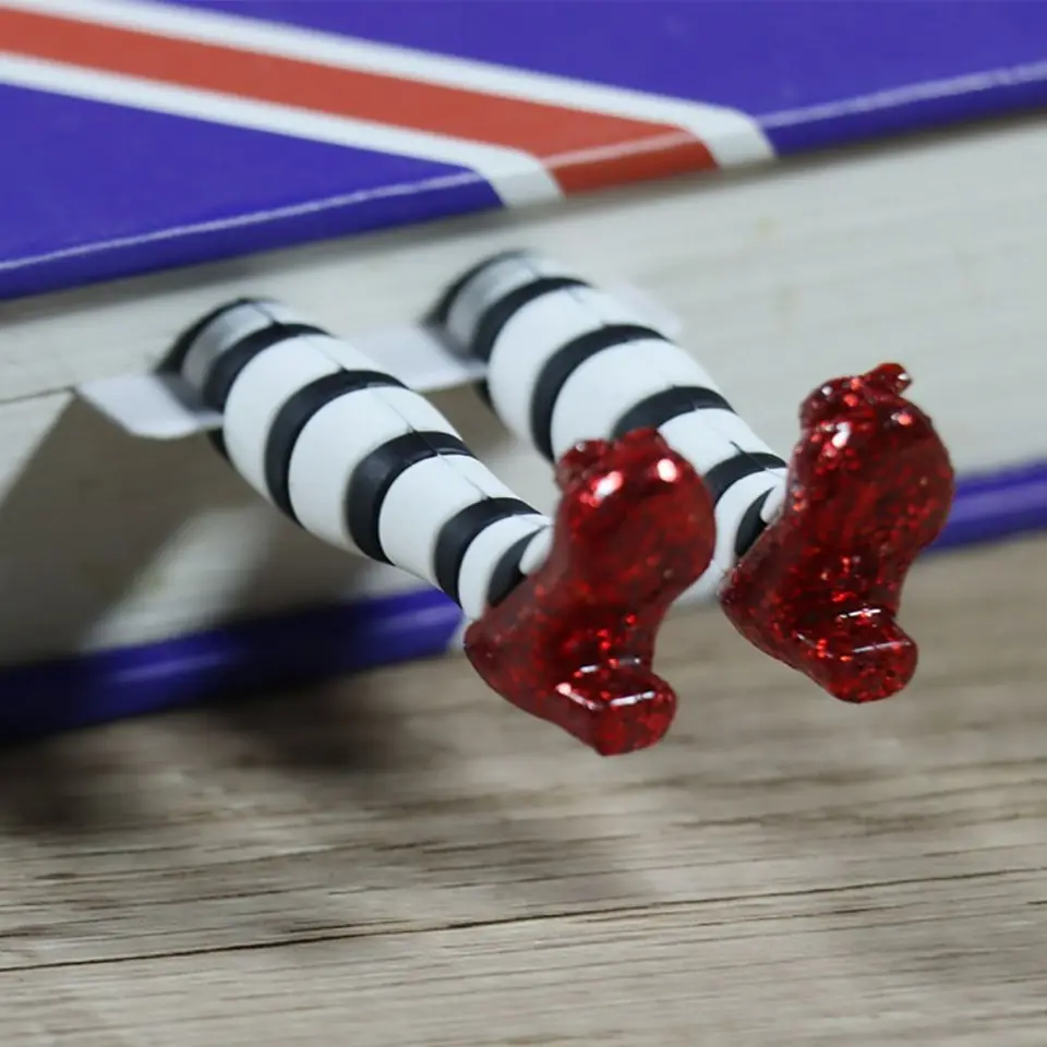 Kreatívne vysoké podpätky záložky 3D záložky Kreslíky pre milovníkov kníh 18*5 cm nohy kniha Klip študent Študent