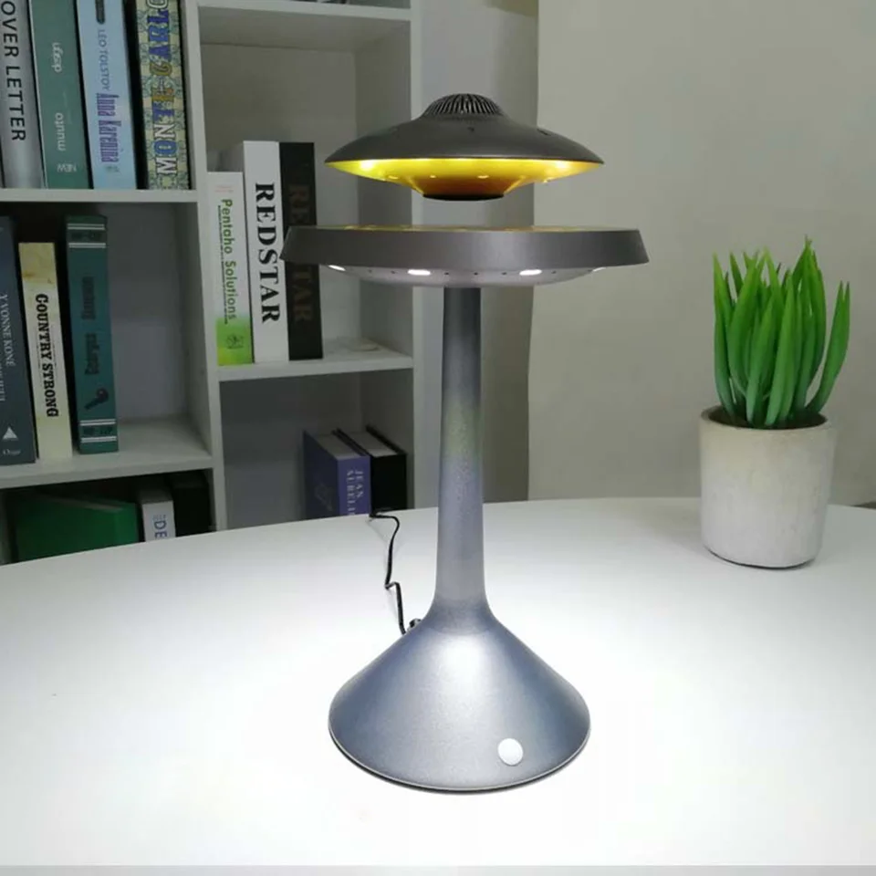 Kreatívny 3D priestorový zvuk UFO Magnetické levitácie Bluetooth Audio spál