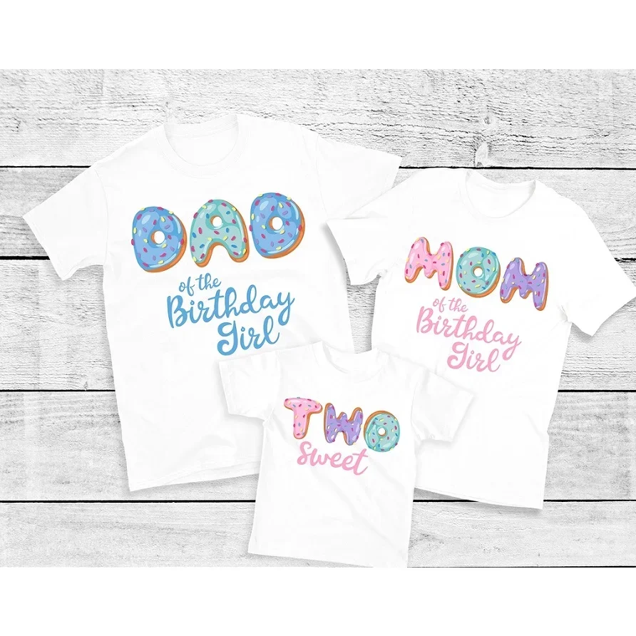 Krásne Done Design Family Tshirt Trshle Dve sladké zodpovedajúce oblečenie otca mama brácho sestra 2-ročné narodeninové dievča tričko