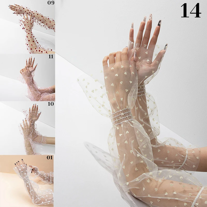 Krásne rozmanité tenké rukávy tylové predmety manikúra dekorácie Materiál Photo pozadia pre fotografovanie Tipy na nechty Displej