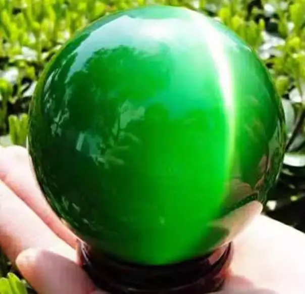 Krásne ázijské vzácne prírodné kremeň zelené zelené mačacie očné krištáľové liečivé loptičky Gemstone gule Sphere