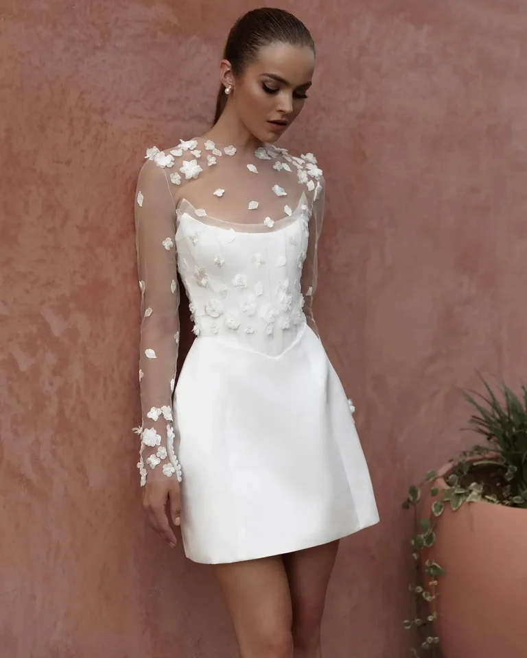 Krátka mini princezná sexy remienok bez ramienok Odnímateľná prípojka typu Tulle Cape dlhý rukáv pláž pláž svadobné šaty Vestidos de Novia