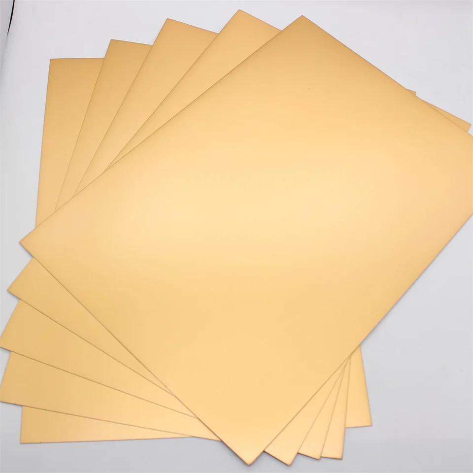 KSCraft A4 Gold a Silver Card 250GSM Ideálne na výrobu kariet a papierové remeslá zrkadlové dosky/ holografický papier