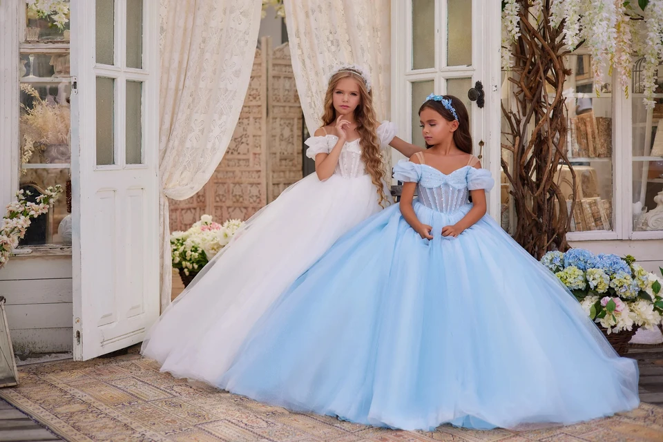 Kvetinové dievčatá pre svadobné rukávy bez rukávov Tulle Fluffy Flitreps Apstique Elegantné dieťa prvé eucharistické narodeninové oslavy šaty