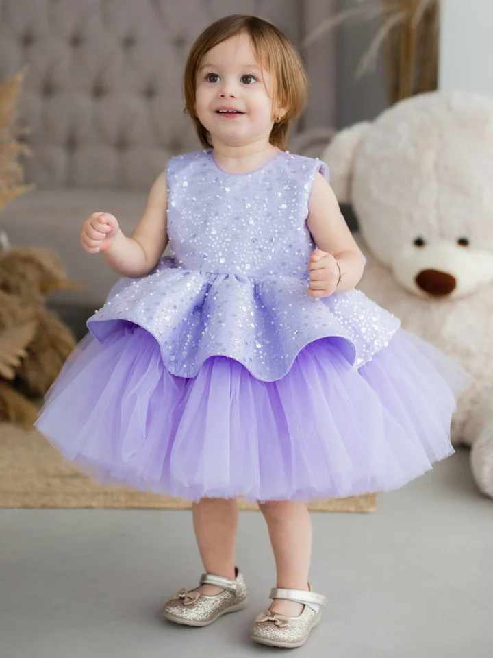 Kvetinové dievčatá Purple Tulle Puffy Fliter s lukmi bez rukávov na svadobnú narodeninovú oslavu First Communion Gowns
