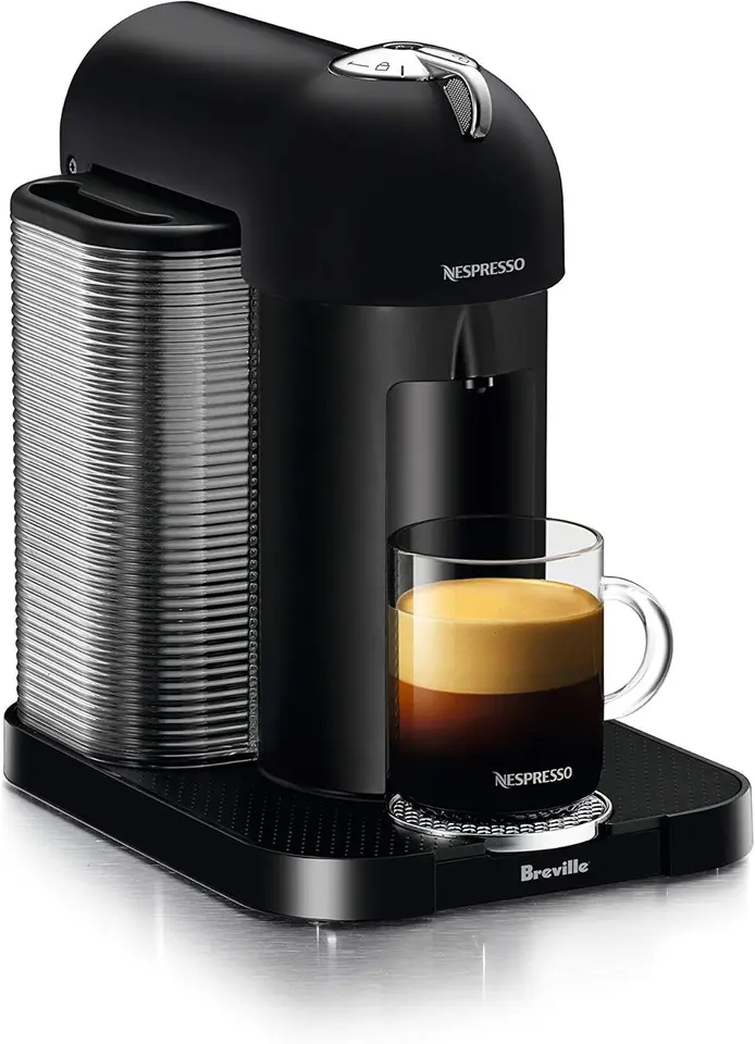 Kávové kávové stroje a espresso matné čierne podávajú kávu alebo espresso na tlačidlo