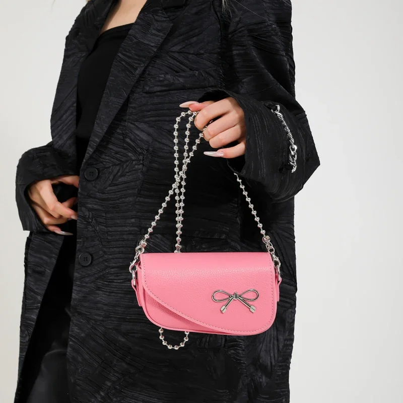 Kórejské ins módne mini ramenné tašky Pu čierny strieborný zips crossbody taška pre ženy rúž ID kreditná karta kreditná karta Skladovacie tašky