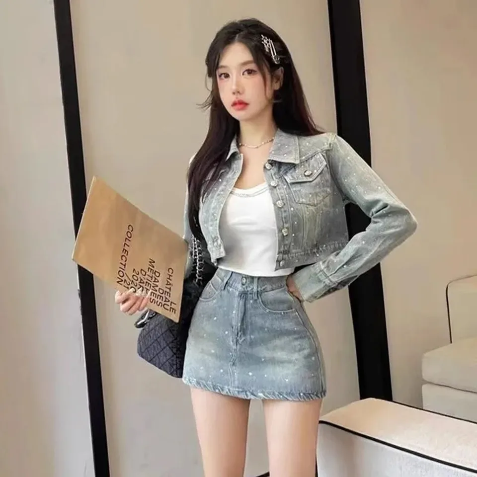 Kórejský módny diamantový temperament džínsová bunda A-line sukňa dvojdielne set žien Sladký klopa Solid Spring College Chic Lady Suit