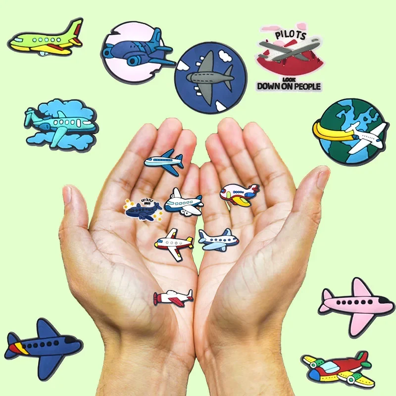 Kúzla topánok pre Crocs doplnky Aircraft topánky kúzlo pre dekorácie croc Pins Men Príspevok džínsy Žena Dobe