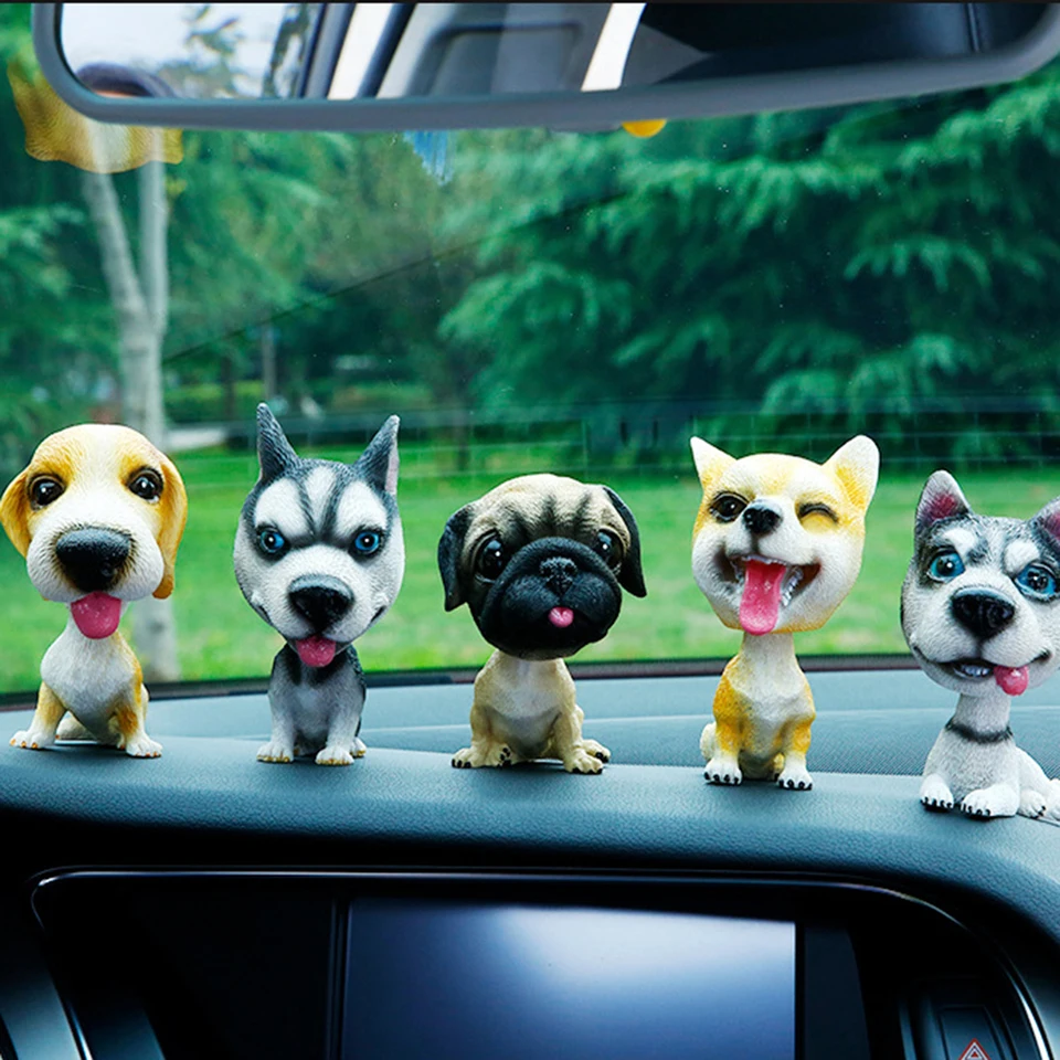 Kývnutie psa vtipné trasenie hračky hračky roztomilé bobblehead Puppy Dolls Swing Car Ozdoby