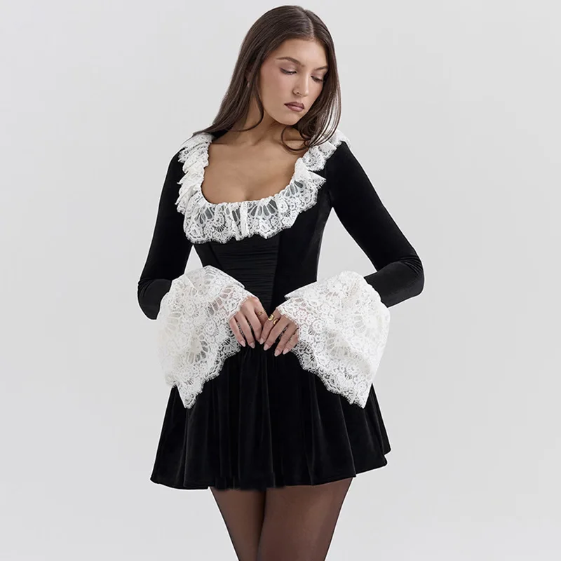 Lace Flare Sleeve Square Neck Dámske plesové šaty skladané šaty s vysokým pásom Čierny plášť Slim Short Mini Nový dizajn na sklade