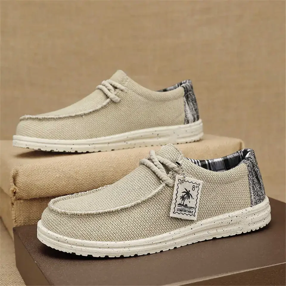 Laced Light Sneakers Veľkosť 48 až 50 mužov ležérne letné topánky Men tenisky Gym Posýritelia Muži športujú peknú Shoess 2025Outdoor