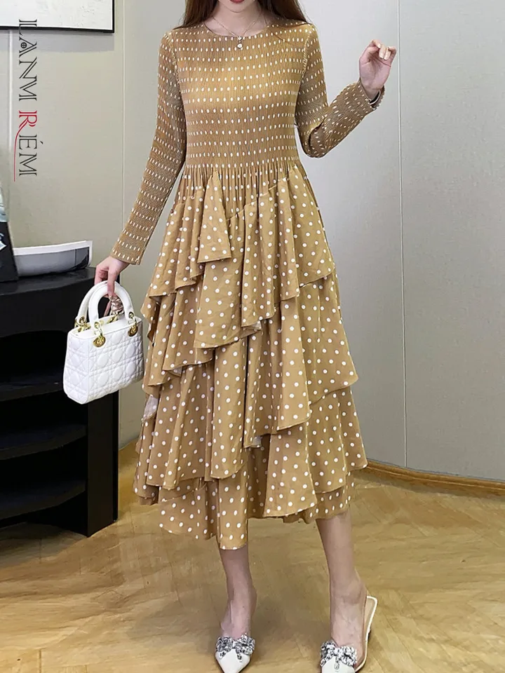 Lanmrem Dámske dámske koláče Polka Dot Cake Design Design dlhé rukávy Luchy Elegantné šaty 2025 Jarná jar New 2DB1180