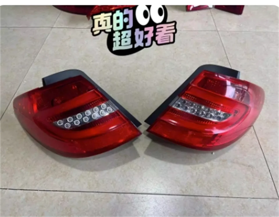 LED chvostové svetlo zadné žiarovka pre Mercedes Benz B-trieda W245 W246 B180 B200 B260 Brzdenie ROZSAH LAMP OUT OUT