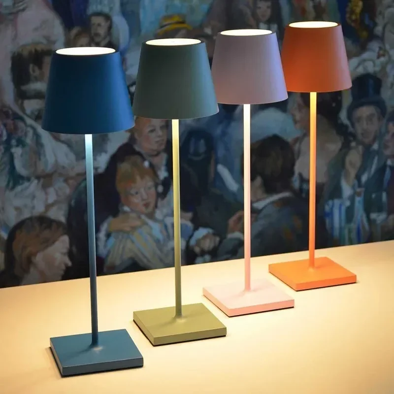 LED stolové lampa prenosné stolové lampy Luxusné moderné lampy de mesa bezdrôtová nočná lampa USB nabíjateľné nočné svetlo vodotesné