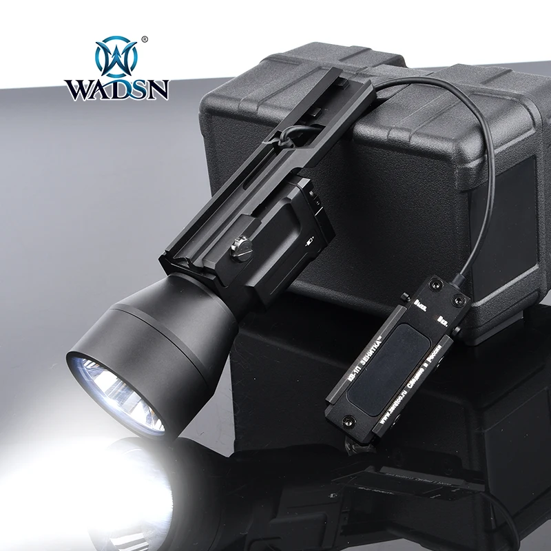 LED výkonná baterka Zenitco K-2U Tactical Metal Klesch 2U AK SVD Weapon Light Fit 20 mm koľajnica so spínačom poľovnícke svetlo