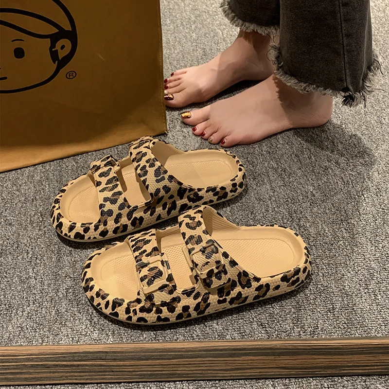 Leopard mäkké podrážky vankúš pre ženy pre ženy dvojitá spona hrubá plošinová plošina sklíčka sandále Žen