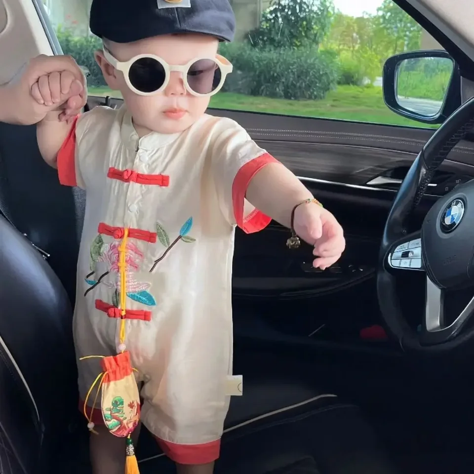 Letná móda tenký pivonku vyšíva plochá noha pre dieťa pre dieťa Čínsky tradičný Tang Suit Bodysuit 0-3 Age Taichi oblečenie