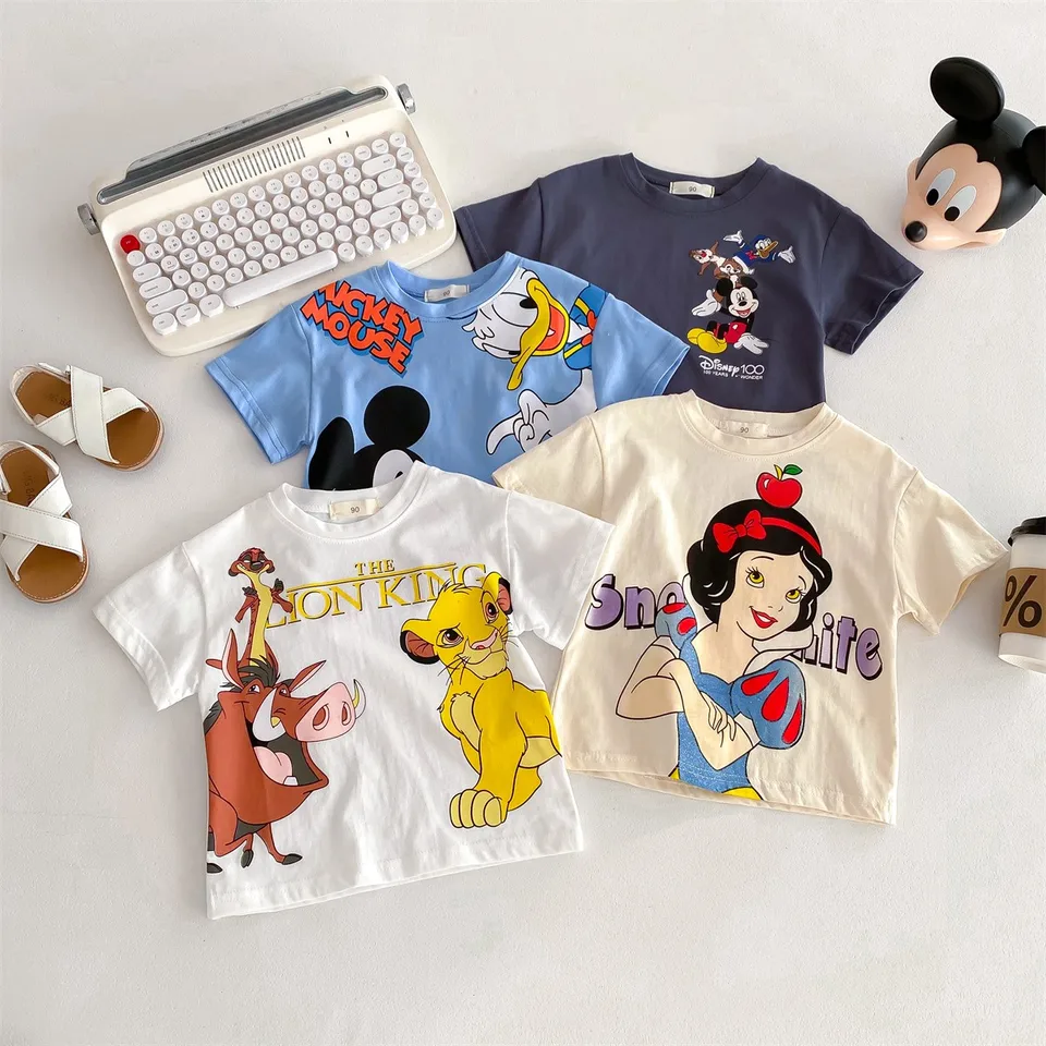Letné chladné rukávy Lion King King Simba Trendy Cartoon Top Boys s okrúhlym krkom a detským oblečením s krátkymi rukávmi