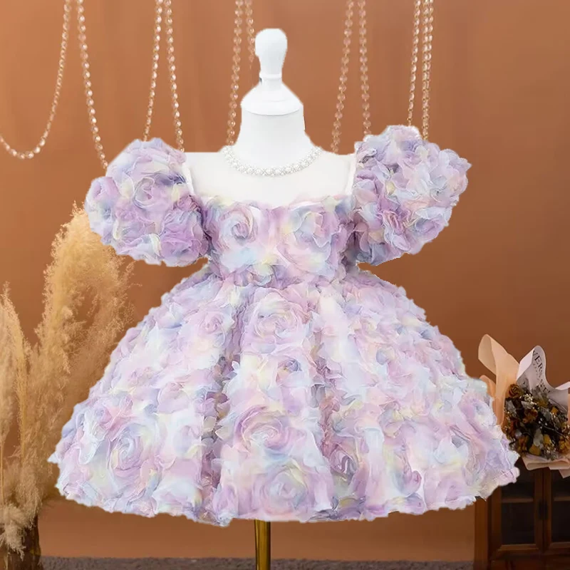 Letné detské narodeninové oslavy Elegantné večerné šaty perla špičkové rukávy rukávy ružové masívne farebné dievča princezné šaty