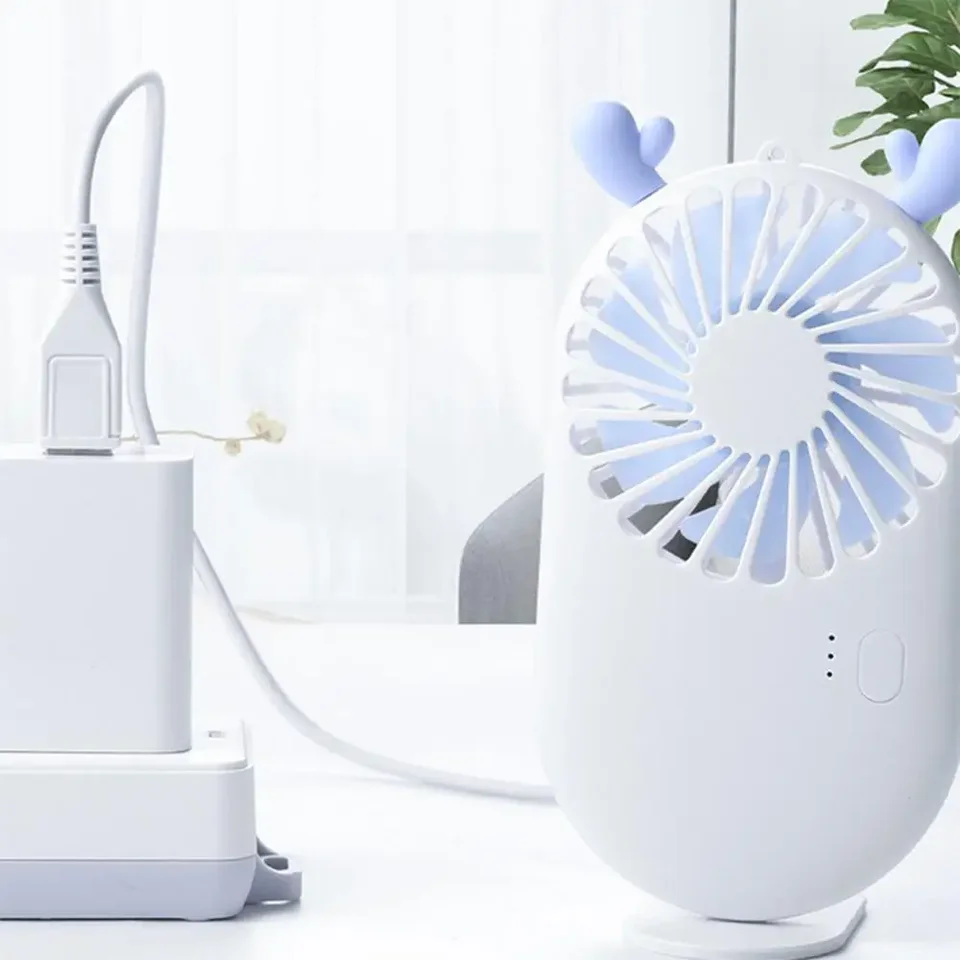 Letné mini fanúšikovské ručné ručné prenosné prenosné stolové ventilátory USB 3 režim nastaviteľné chladič kancelária Travel