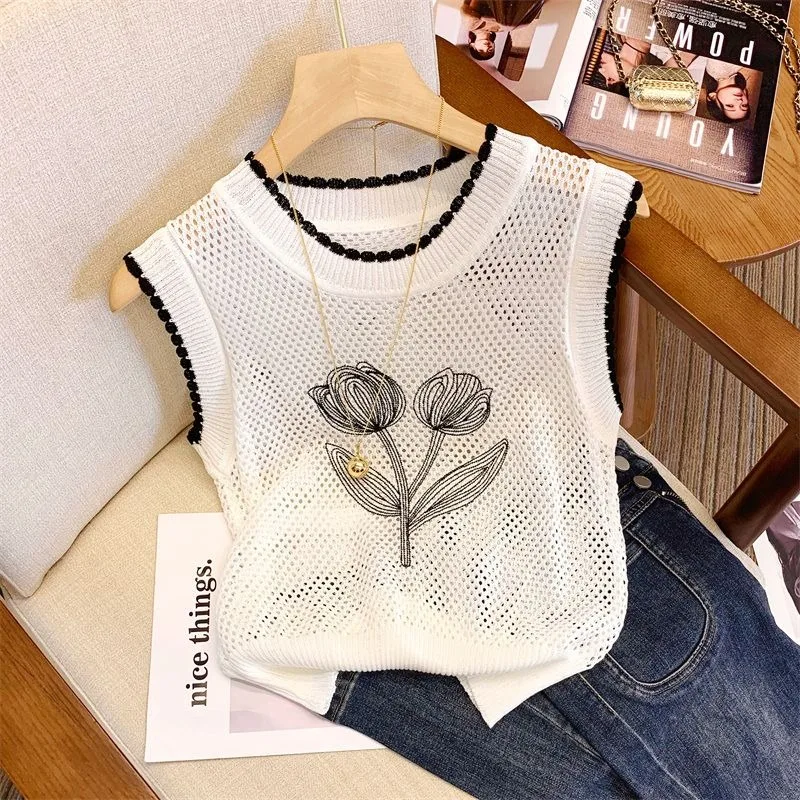 Letné pletenie duté topánky Tops Women Camisole Kórejské módne kvety Luxusný dizajnér bez rukávov Top Slim Fit Dámske oblečenie
