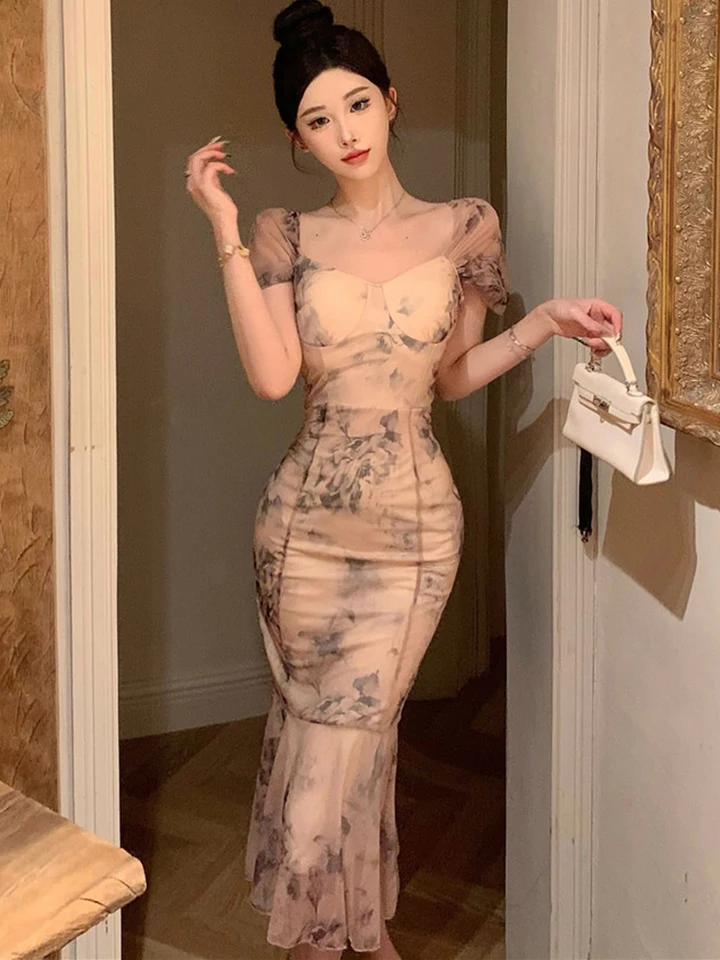 Letné show Square Square Sexy klubové šaty Ženy Elegantné Bodycon Ruffled morská panna šaty prom 2024 Kórejské tanečné párty šaty