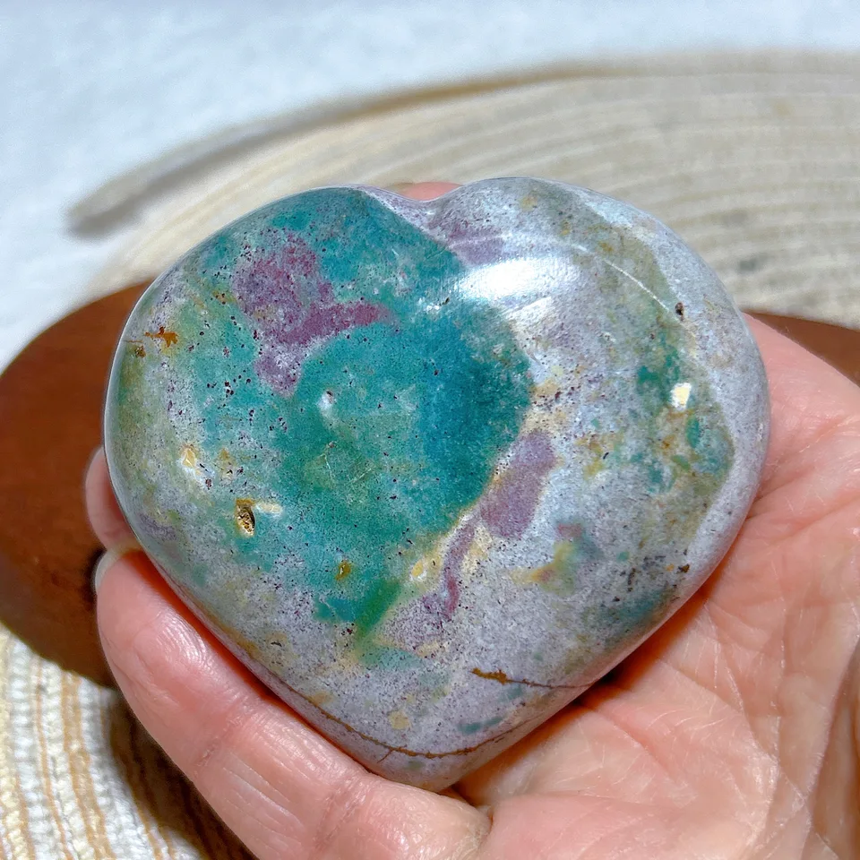 Liečenie prírodného krištáľového oceánu Jasper Heart Vysoko kvalitné drahokamy leštené ornament minerálne energetické dekorácie darček