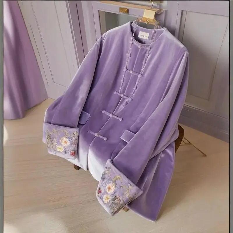 Liguyue nový čínsky štýl dopamínové fialové zamatové bunda Ženy High-end vyšívací kabát retro pracka Outwear Autumn Winter 777p