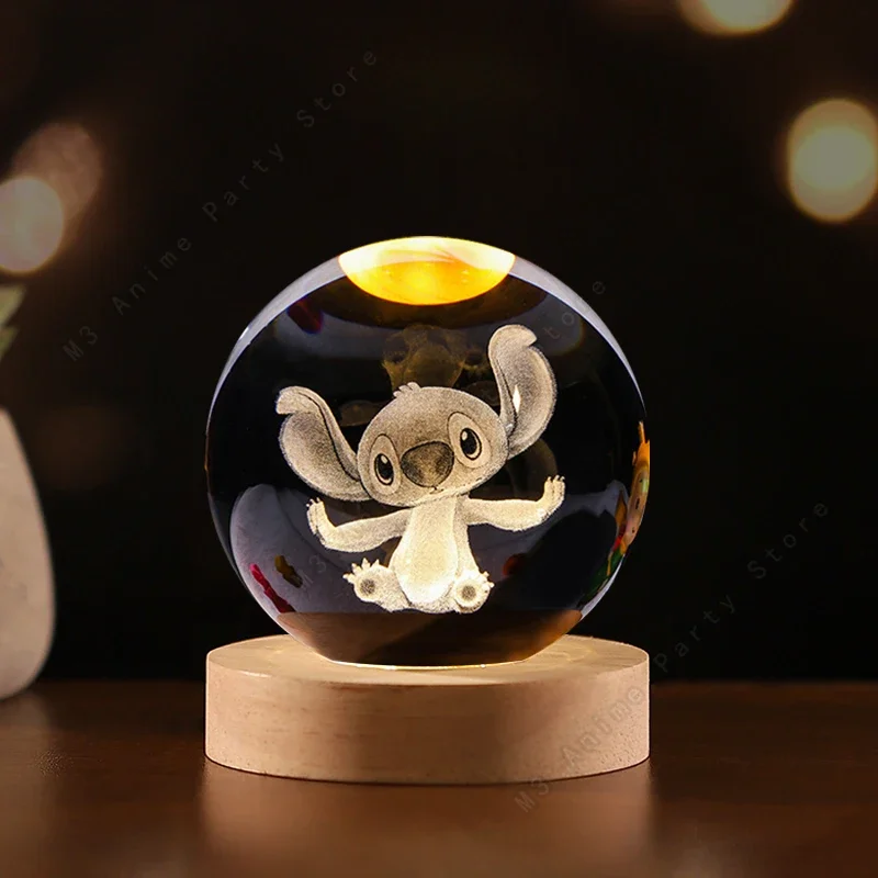 Lilo a Stitch Disney Unikátna 3D krištáľová guľová lampa LED LIMINUS CRYSTAL Ball Night Light 5 cm Detské narodeninové darčeky sklenená hračka