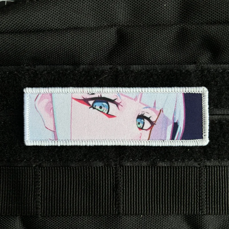 Lucy Eyes pohľad morálka taktický odznak Punk Girl Game Character Anime Print Hook & Loop Patches Military Armband Batoh nálepky